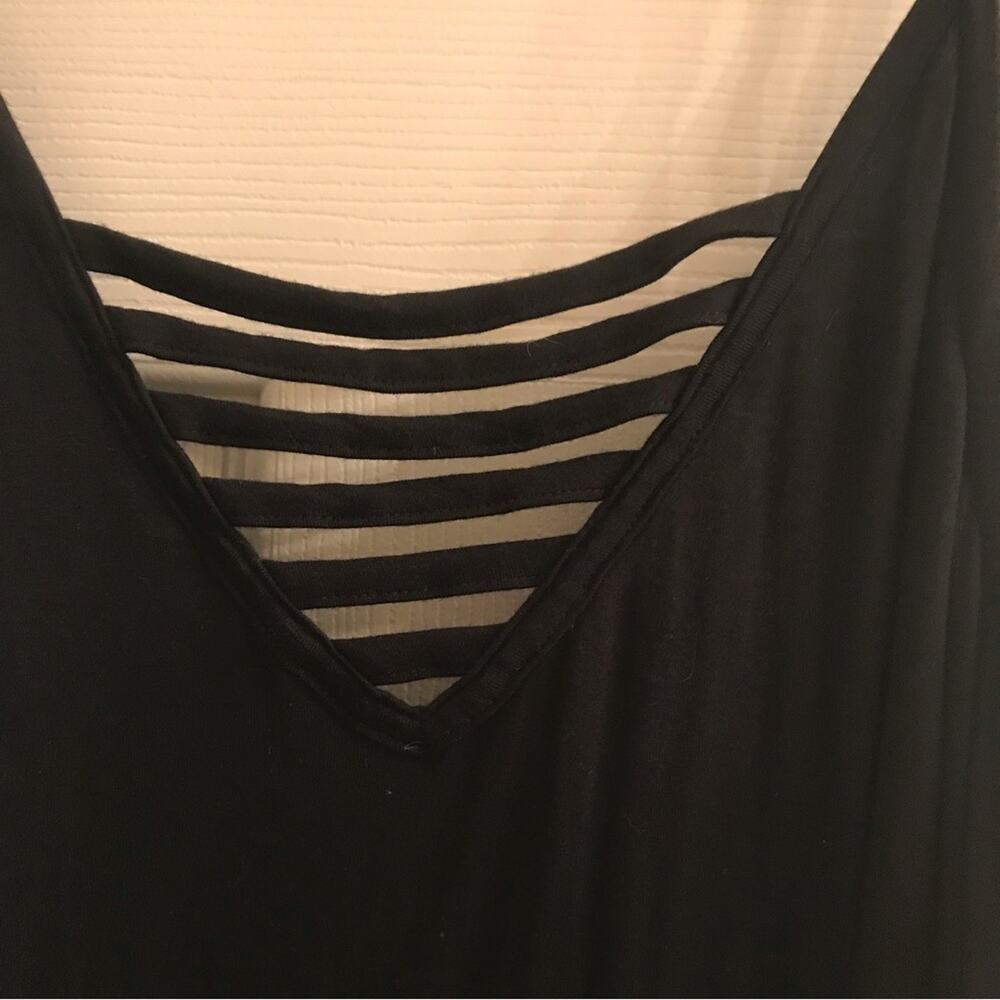 PINK Super Soft Black Strappy V-neck Tank Top Size Small - Picture 3 of 7